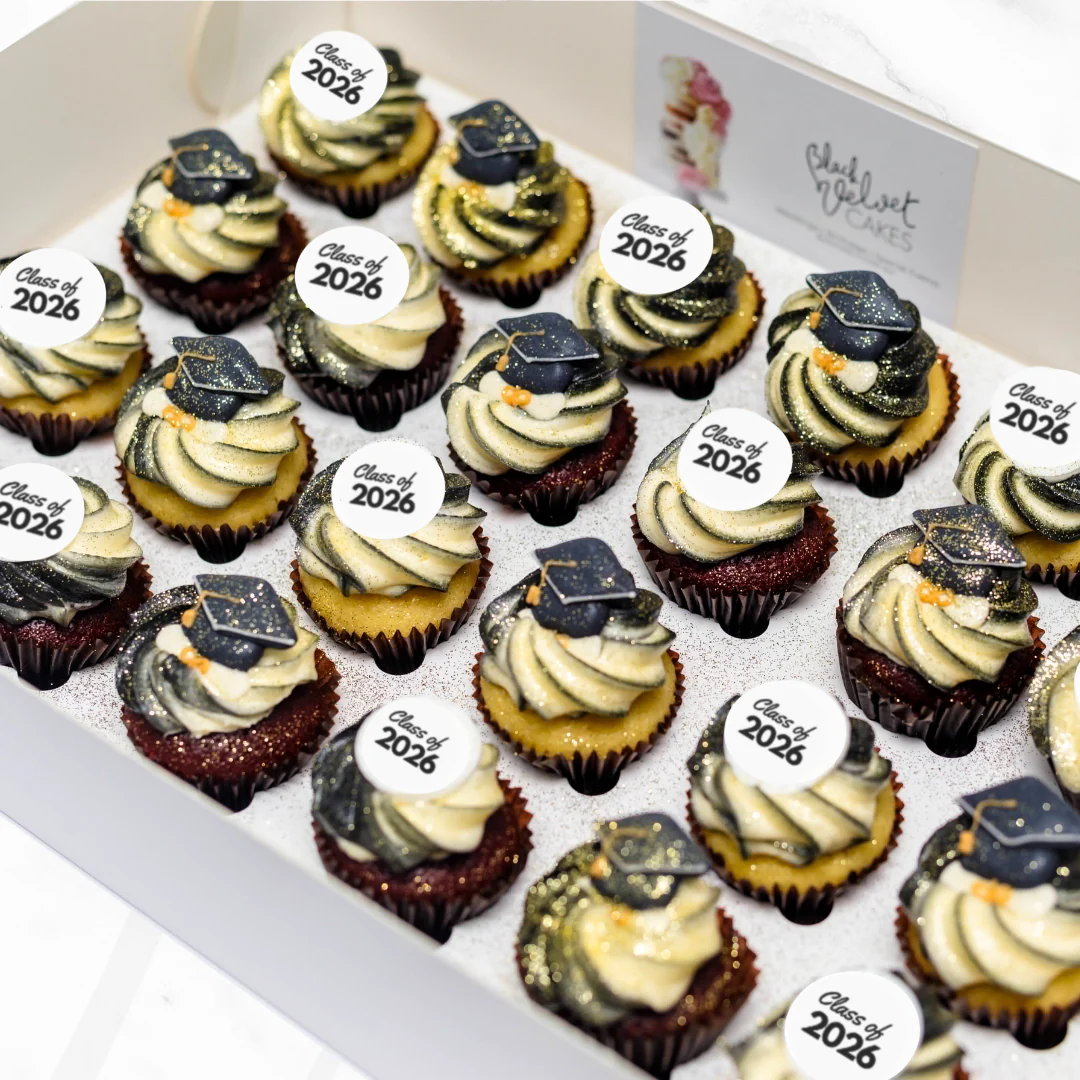 Black Graduation Class Mini Cupcakes (24)
