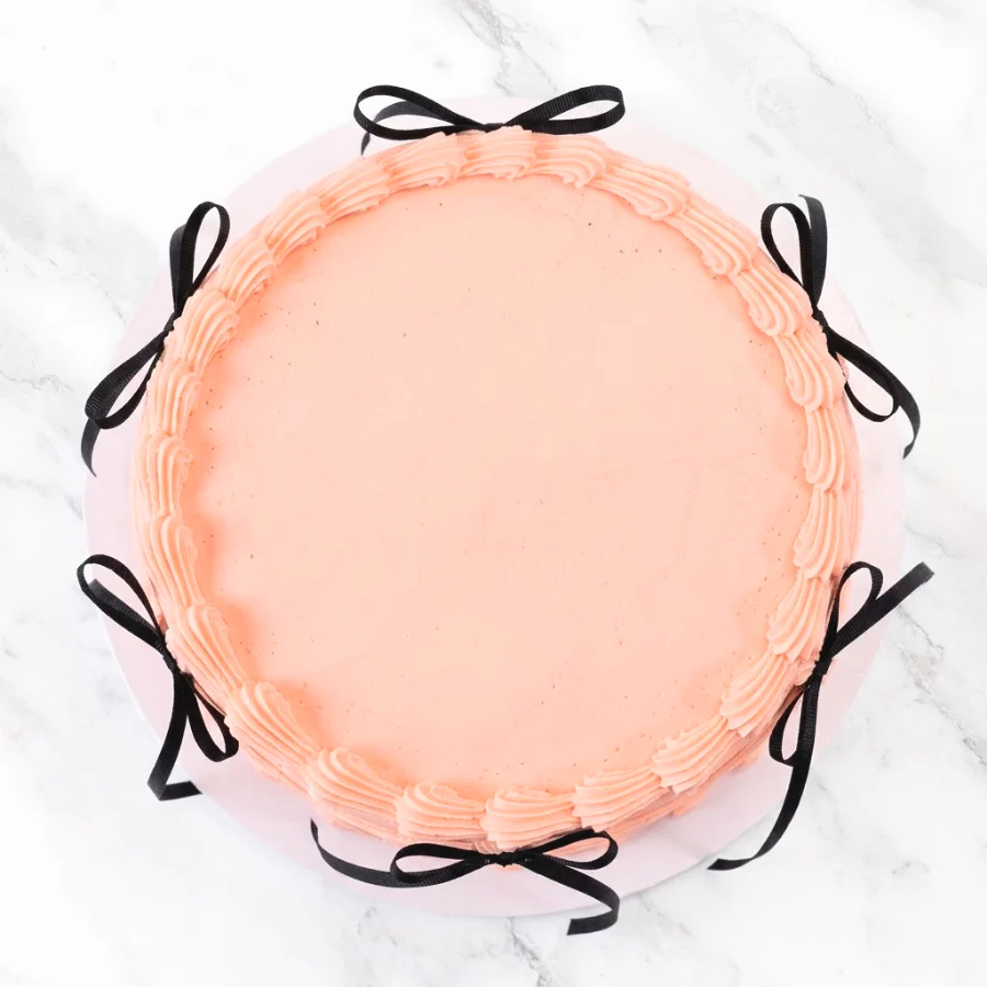 Black Pink Vintage Ribbon Cake - Image 3