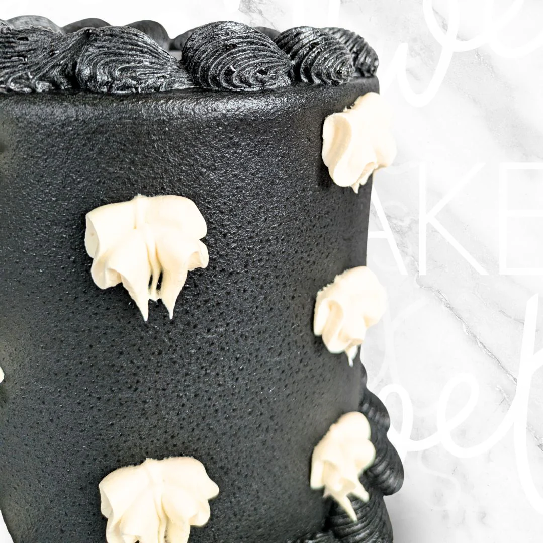 Buttercream Ribbon Vintage in Black Cake - Image 2