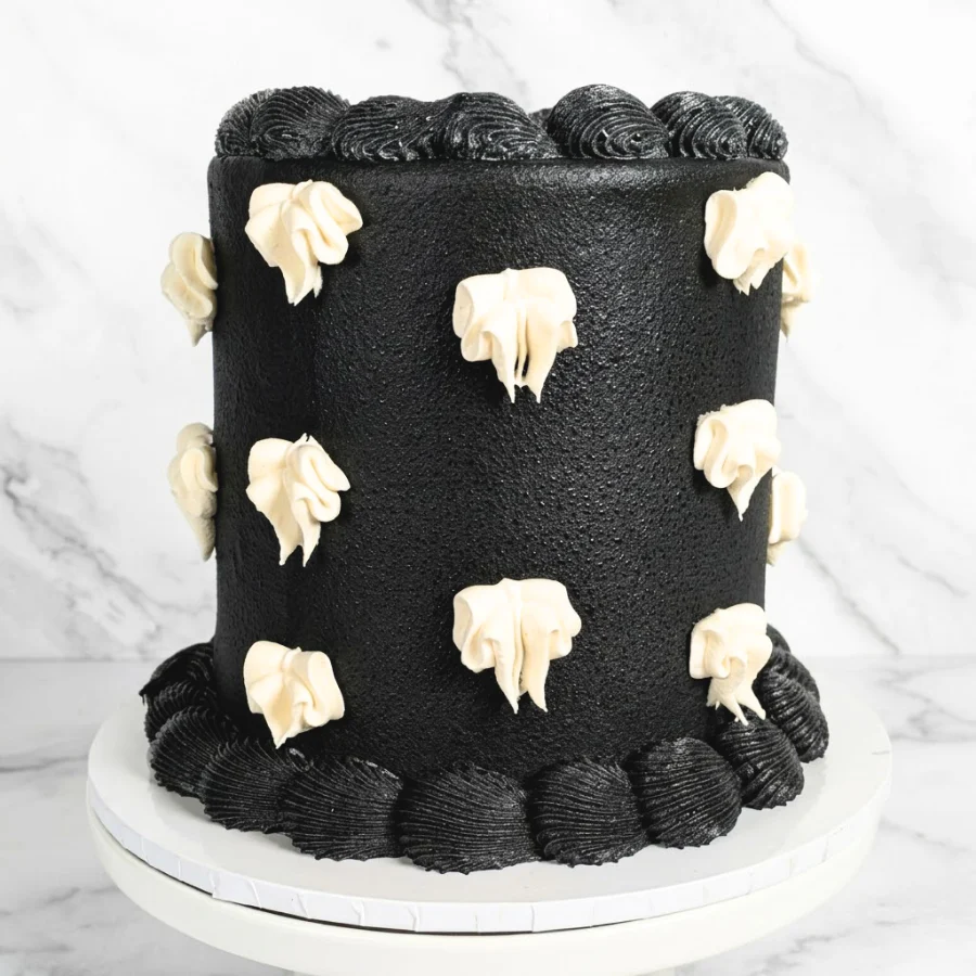 Buttercream Ribbon Vintage in Black Cake - Image 4