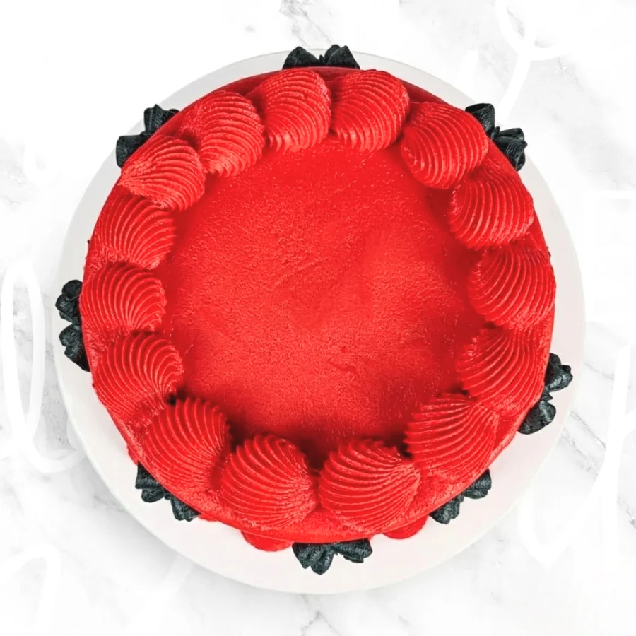 Buttercream Ribbon Vintage in Red Cake - Image 3