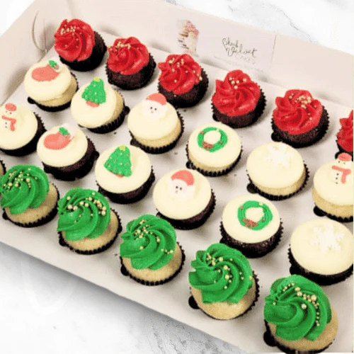 Christmas Mini Cupcakes (24)