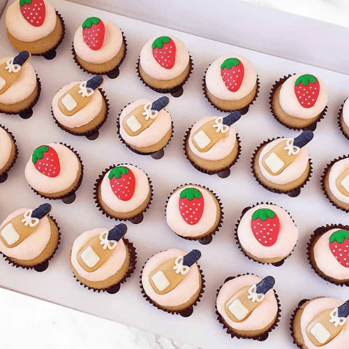 Strawberries and Champagne Mini-Cupcakes (24)