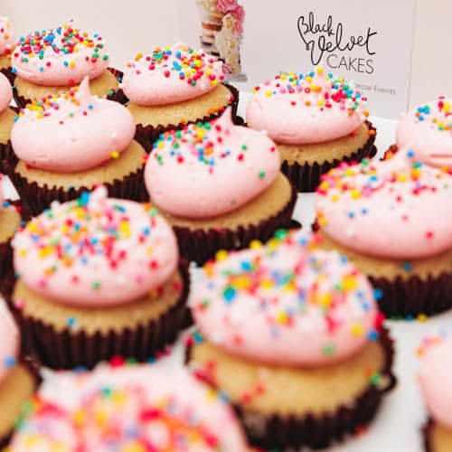LOW GLUTEN Fairy Bread Mini Cupcakes (24) - Image 3