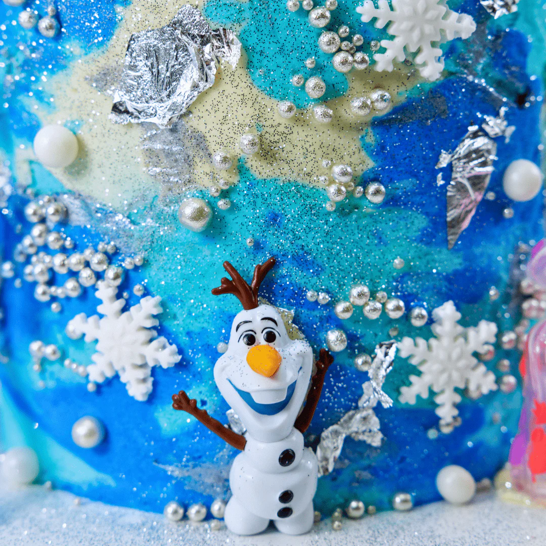LOW GLUTEN Frozen Characters Cake - Image 5
