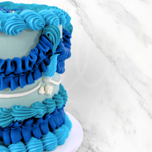 LOW GLUTEN Blue Vintage Cake - Image 3